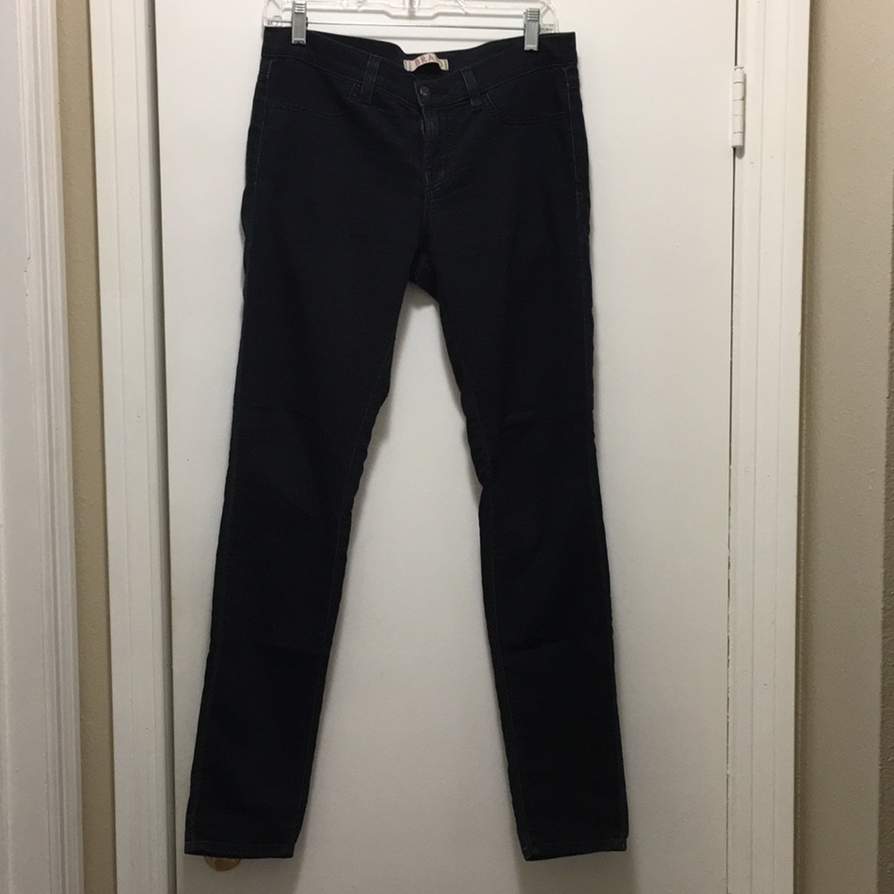 Gently Used J Brand Skinny Jeans - 29